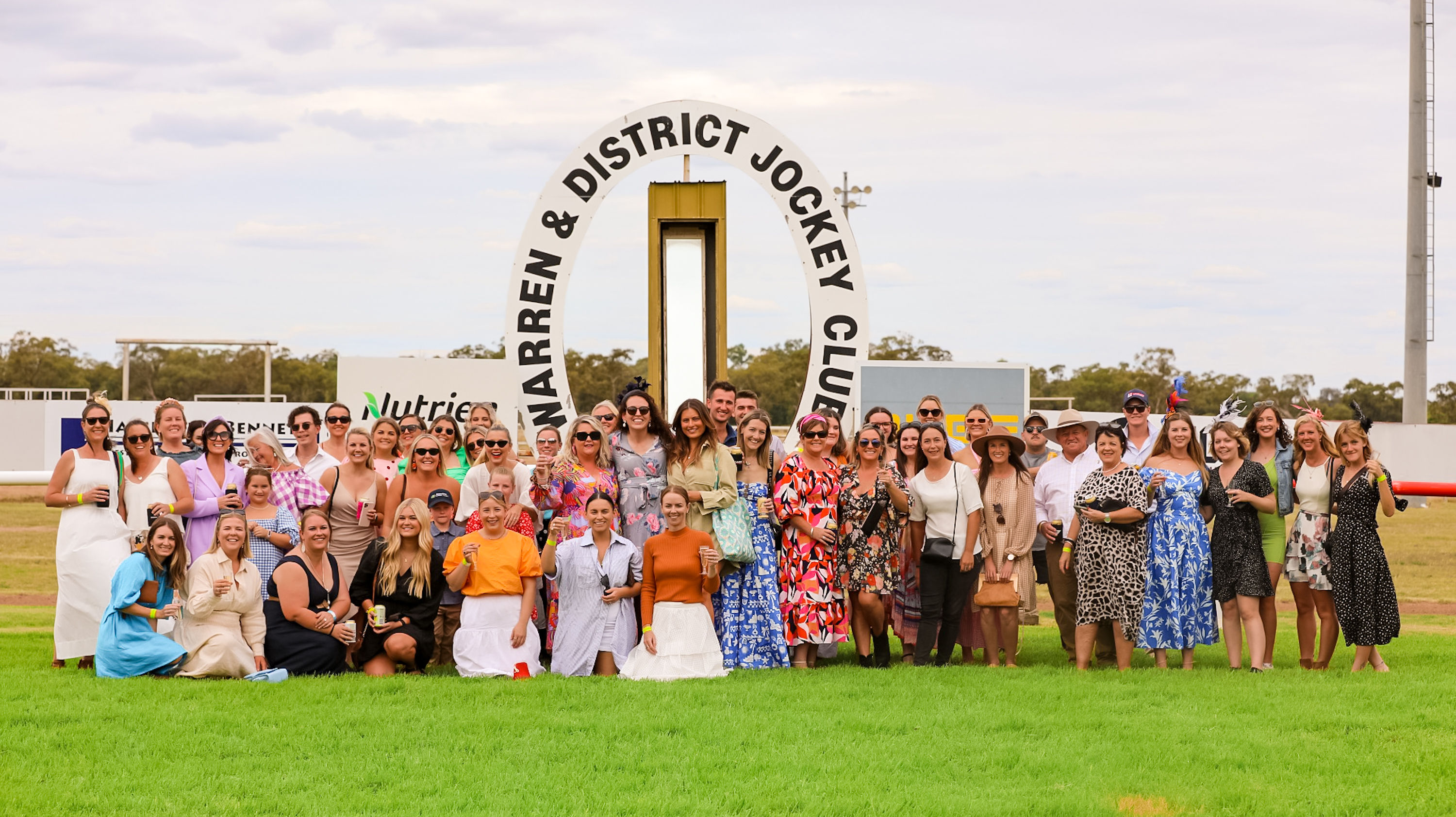 Golden Fleece Races and Long Luncheon 